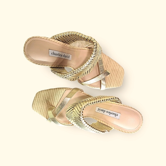NWT CHARLES DAVID "HORATIO" Boho-Chic Woven Leather Sandal, Light Gold size 9.5 - Picture 9 of 14